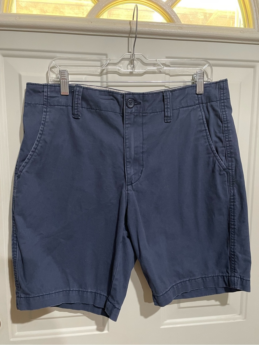 Old Navy Men's Navy Flat-Front Cotton Blend Shorts